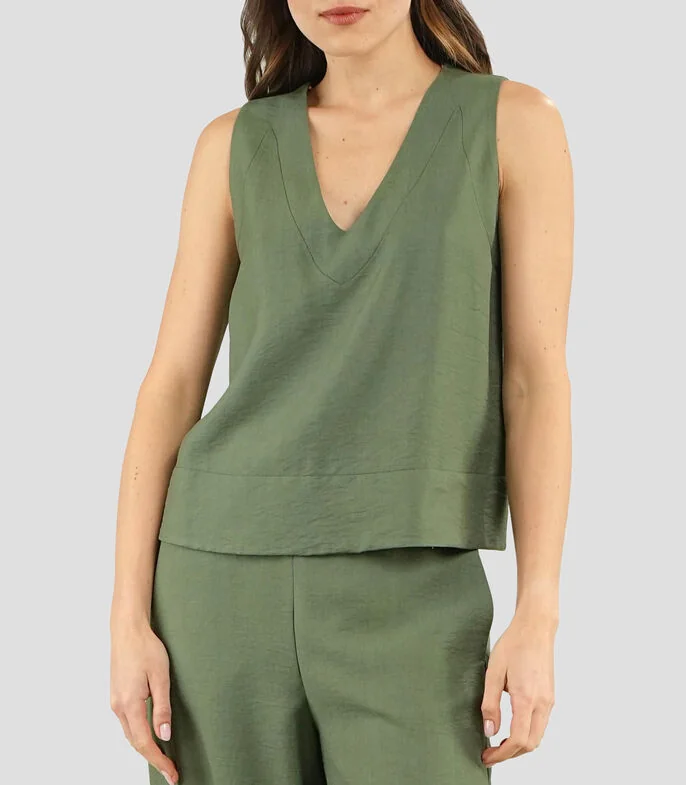 Blusa lisa sin mangas Mujer