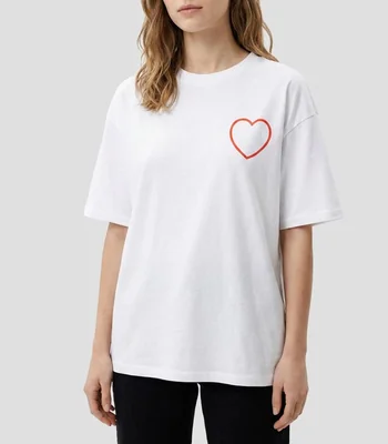 Playera cuello redondo manga corta estampada Hombre