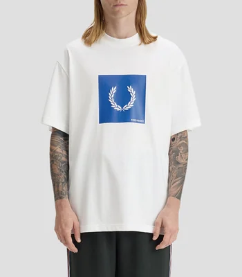 Playera cuello redondo manga corta estampada Hombre