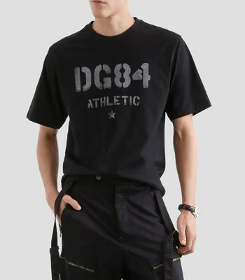 Playera de cuello redondo con manga corta estampada Hombre