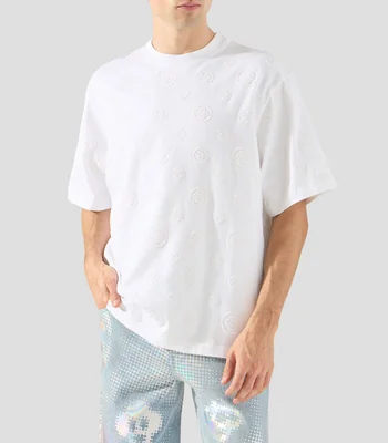 Playera de cuello redondo con manga corta con bordado Hombre