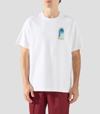 Playera de cuello redondo con manga corta estampada Hombre
