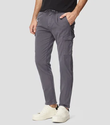 Pantalón casual Hombre