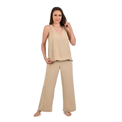 Pijama match beige liso, pantalón y playera de tirantes en cuello V