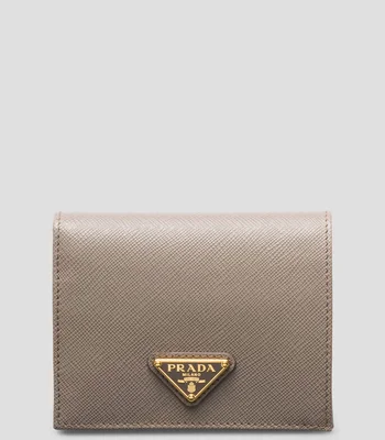 Cartera en piel con detalle texturizado Mujer