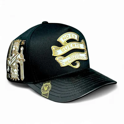 VAGO BARAJA DE ORO Gorra Visera Curva Negra Imitación Piel