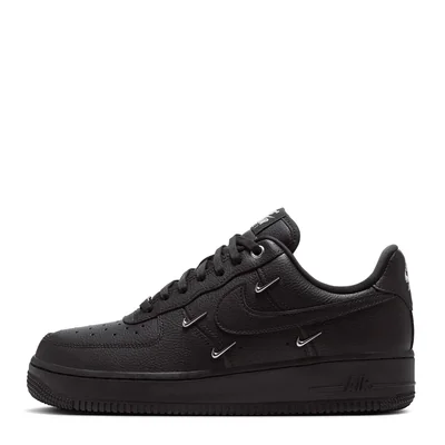 Tenis Nike Air Force 1 07 LX