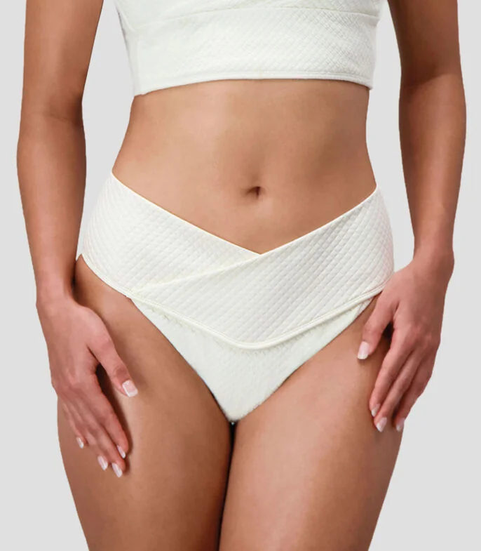 Bikini bottom liso con textura Mujer