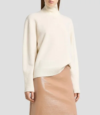 Suéter cuello alto Mujer