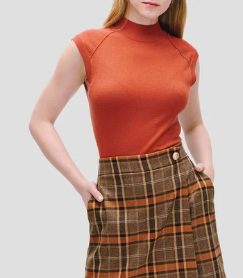 Top Tejido de Punto Cuello Perkins Ocre Sisa Japonesa Mujer