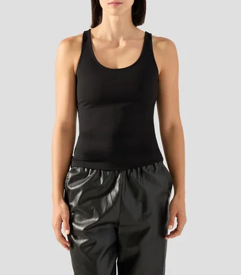 Top liso Mujer