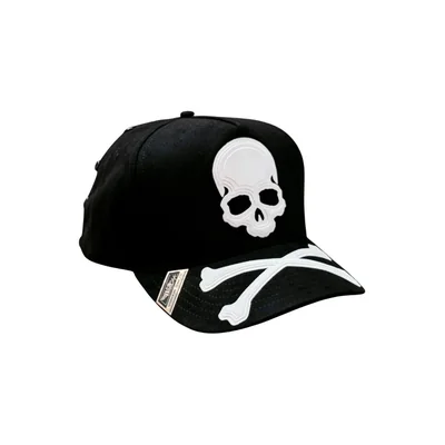 VAGO BONES Gorra Visera Curva Negra de Gamuza