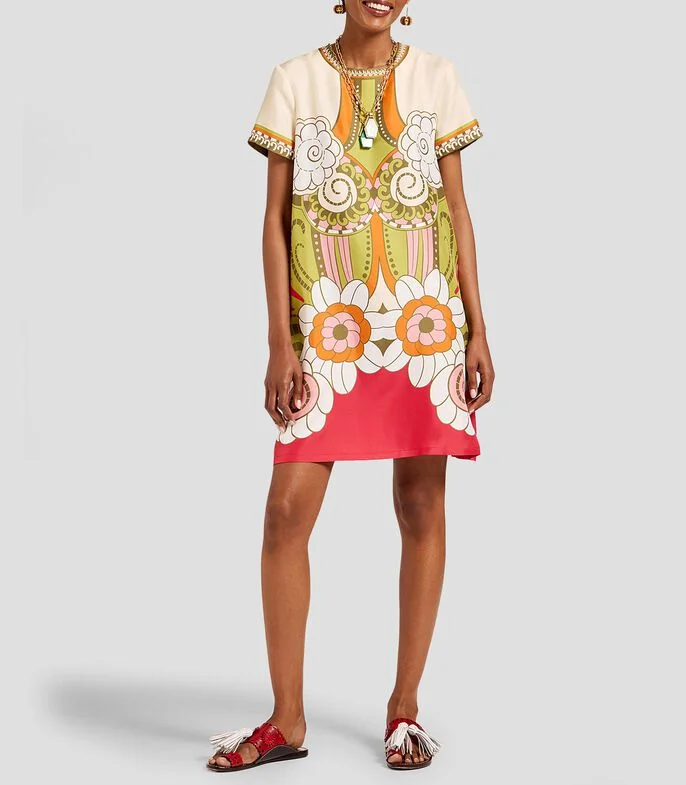 Vestido corto estampado Mujer
