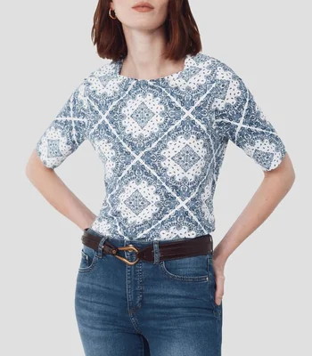 Playera cuello barco manga corta con estampado Mujer