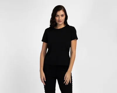 Playera Negra Lucky Star para Mujer