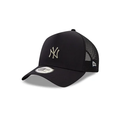 New York Yankees MLB Metallic Badge 9FORTY AF Snapback