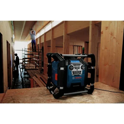Radio de trabajo Bosch GPB18V-5CN de 18 V con Bluetooth® 5.0