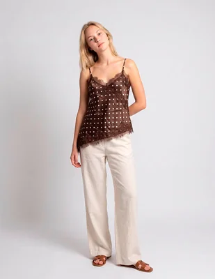 Top coffee bean escote medio tirante ajustable