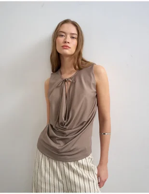 Playera Topshop 31001769 cuello con amarre para mujer