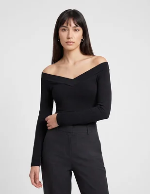 Playera manga larga cuello v para mujer