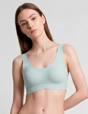 Brassiere deportivo Ck con copa seamless para mujer