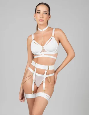 Set bra-panty-liguero Santa Diabla