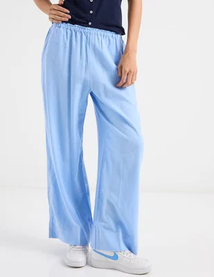 Pantalón con pinzas american eagle
