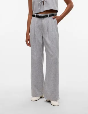 Pantalón de vestir Vero Moda amplio para mujer