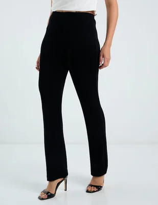 Pantalón Travelers regular para mujer
