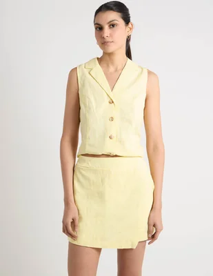 Falda short mini coffee bean a la cintura