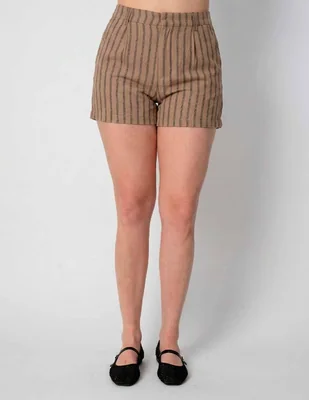 Short salsa para mujer