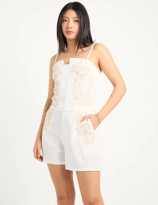 Short Biography para mujer