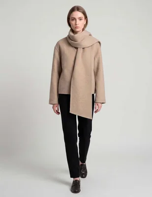 Abrigo kur.kuma de lana para mujer