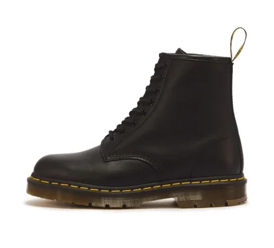 Bota de trabajo Dr. Martens 15 cm negra antideslizante