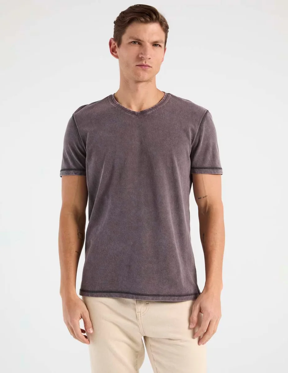 Playera kenneth cole cuello v para hombre