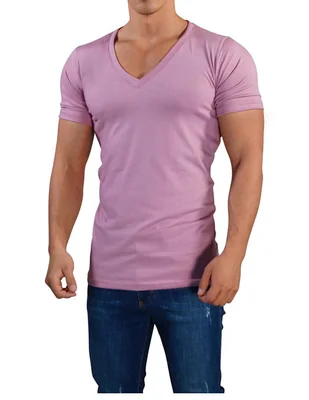 Playera John Leopard cuello V para hombre