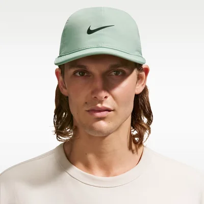 Nike Dri-FIT Club