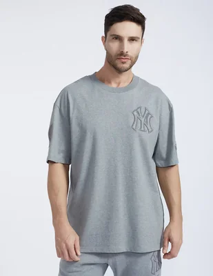 Playera deportiva para béisbol Pro Standard New York Yankees de hombre