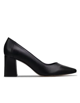 Zapatilla de piel Davenia