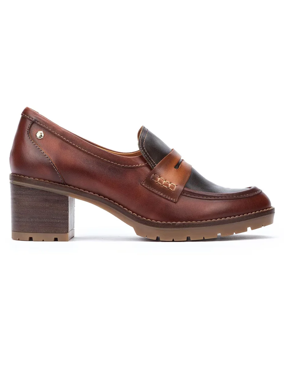 Zapatilla de piel pikolinos llanes