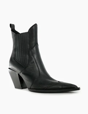 Bota cowboy arriba del tobillo ivonne boho chic de piel bovino para mujer