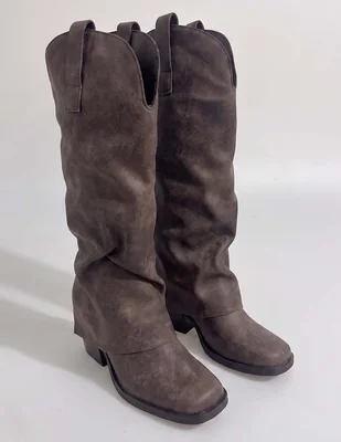 Bota abajo de la rodilla call it spring para mujer
