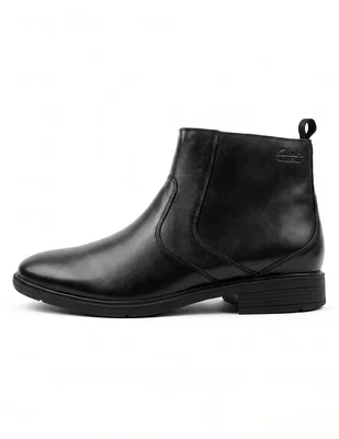 Botín clarks para hombre