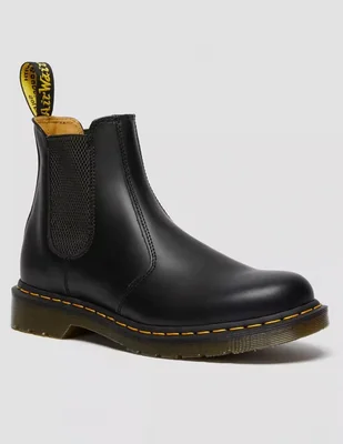 Bota Dr. Martens de cuero para hombre