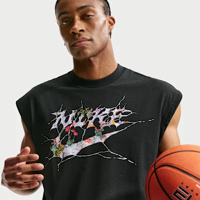 Nike Standard Issue