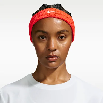 Nike Swoosh Classic