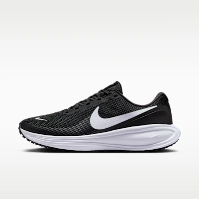Nike Revolution 8