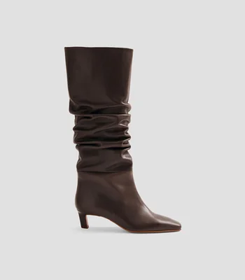 Botas largas Kalila café oscuro en piel con tacón delgado Mujer