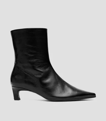 Botines Ambar negros en piel con tacón delgado Mujer