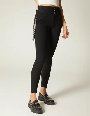Jeans capri ultra skinny corte cintura para mujer